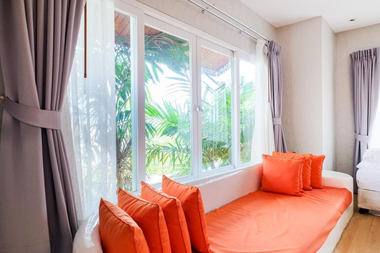 Oyo 626 The Chalet Phuket Resort Cape Panwa Екстер'єр фото