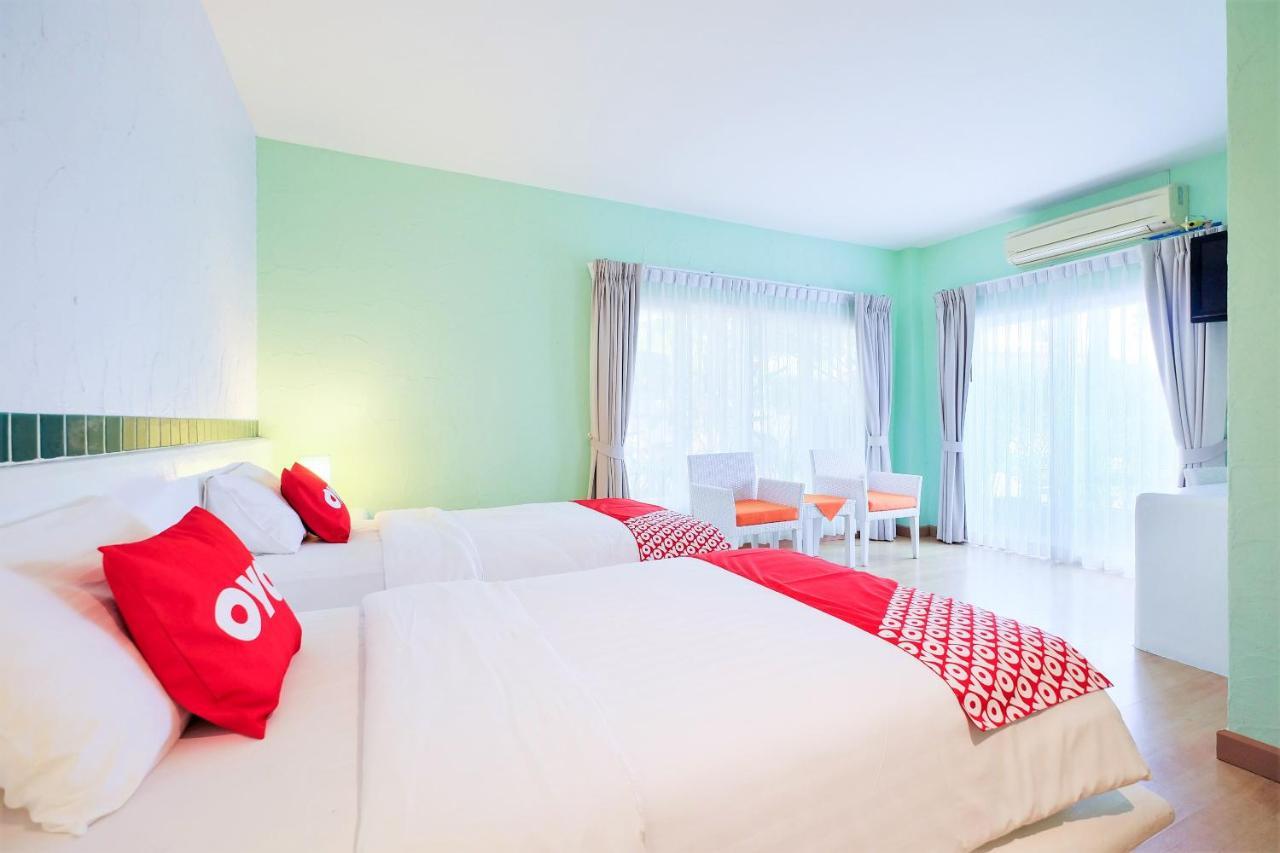 Oyo 626 The Chalet Phuket Resort Cape Panwa Екстер'єр фото