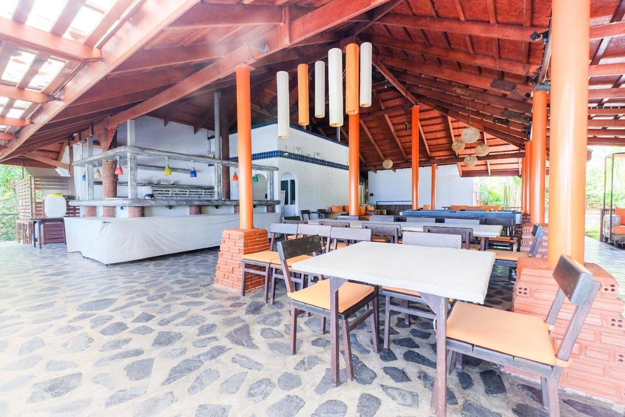 Oyo 626 The Chalet Phuket Resort Cape Panwa Екстер'єр фото